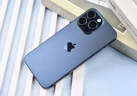 泗阳苹果维修点分享iPhone 15 Pro Max屏幕更换全新实操风险 